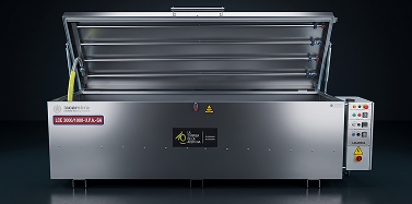 Lavadora Automática para Envases y Tapas de Plástico LCE 3000/1000-U.P.A SA